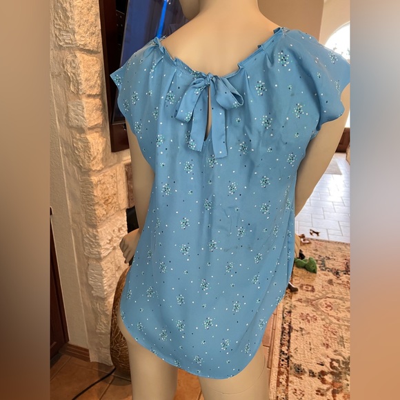 LC Lauren Conrad Tops - Lauren Conrad Tie Back Baby Blue Blouse Size Large
